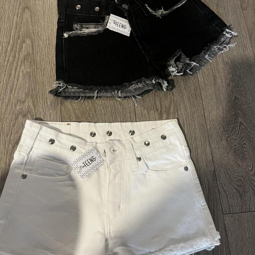Short  [1]