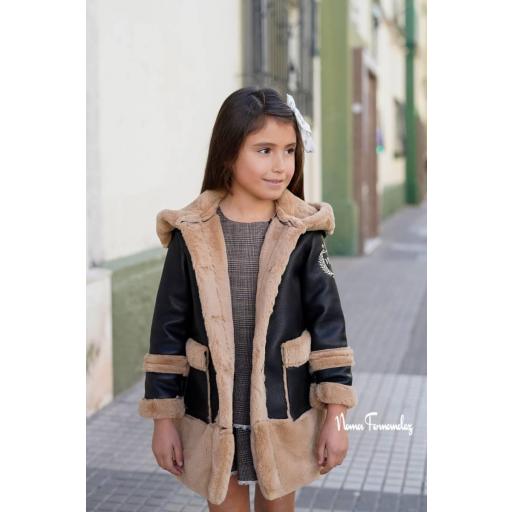 Pelliza negra  [2]