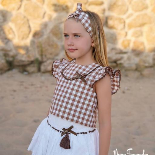 Conjunto falda y blusa  [1]