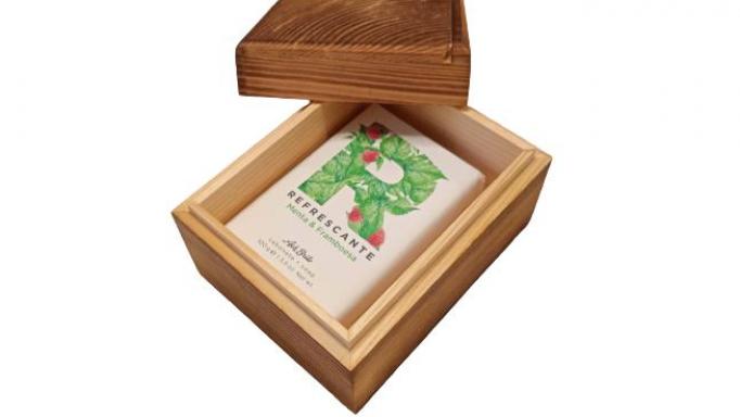 Caja mini de madera con tapa [1]