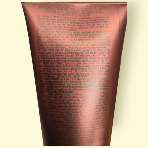 ACONDICIONADOR ESPECIAL PELO RIZADO [1]