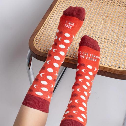 Calcetines "Y que pase lo que tenga que pasar" Karma de UO
