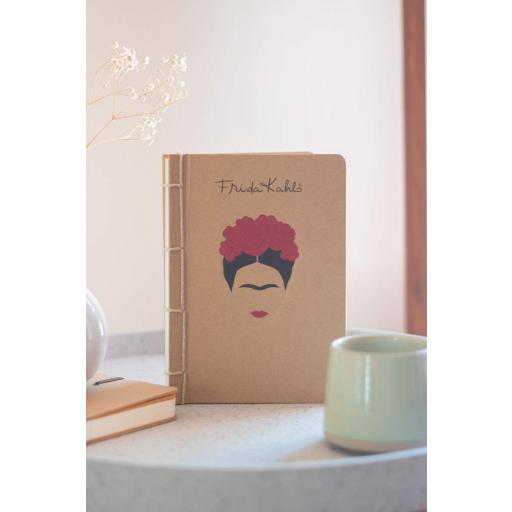 Cuaderno-A5-Frida-Kahlo-ecofriendly-fondo-blanco