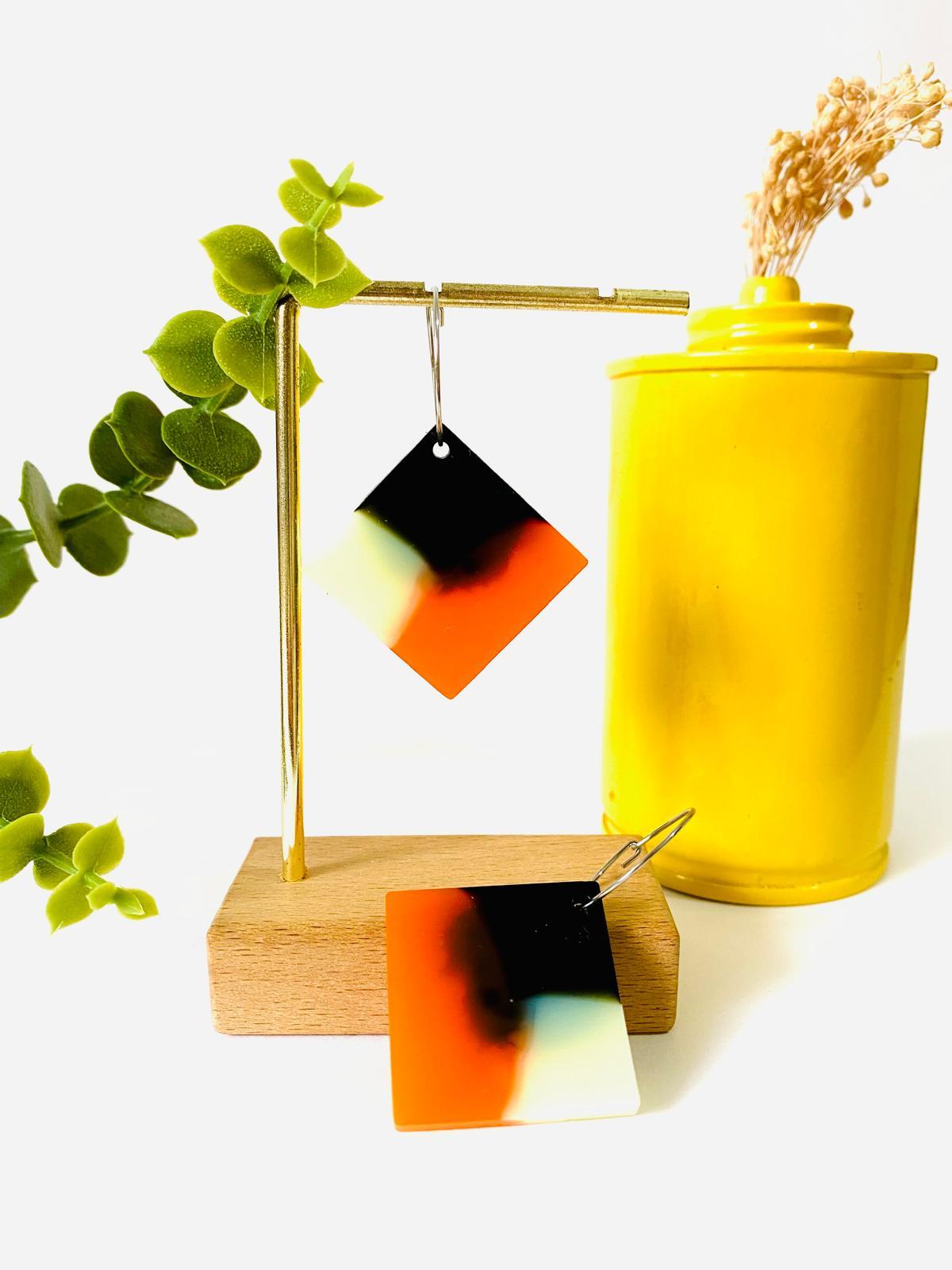 Pendientes cuadrados colores cálidos de Lady Cactus