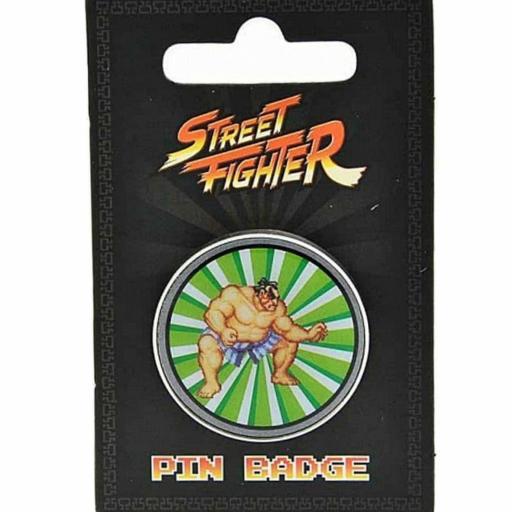 Pin-Honda-Street-Fighter-pose-lucha