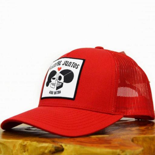 Tejido de algodón y poliéster en gorra roja [4]