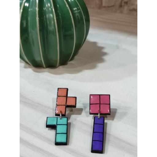 pendientes-de-madera-con-forma-de-juego-Tetris-Sopa-de-Puntos