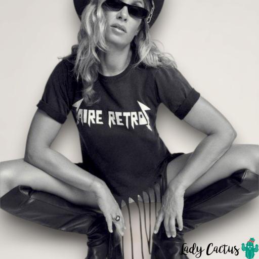 Camiseta Flecos Aire Retro – Crop Top Gris Fade Out con Glitter [5]