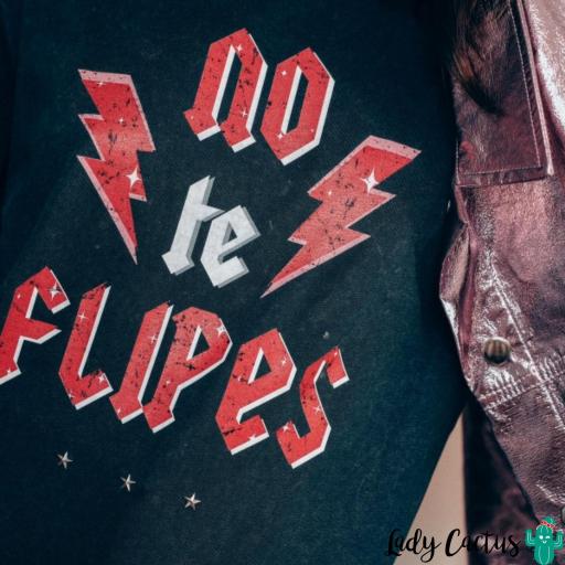 Camiseta No te Flipes de Offset Collage  [1]