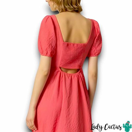 Vestido con espalda en nido de abeja de Tiffosi [1]