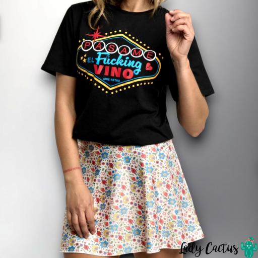 Camiseta Unisex "Fucking Vino" de Aire Retro [1]