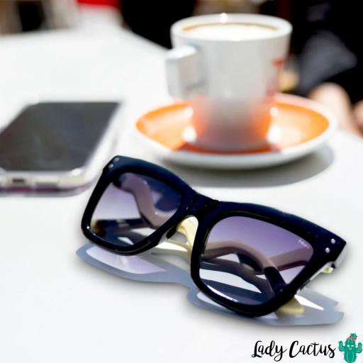 Gafas de Sol "All You Need Is Love" [3]