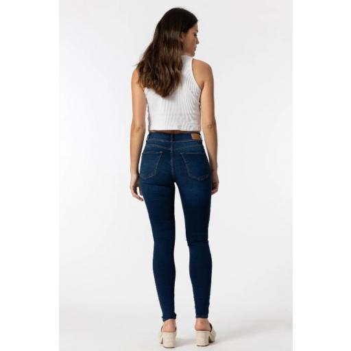 jeans-tiffosi-vientre-plano [2]