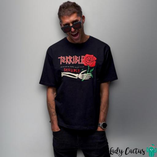 Camiseta Unisex "Terrible" Negra de Aire Retro [3]