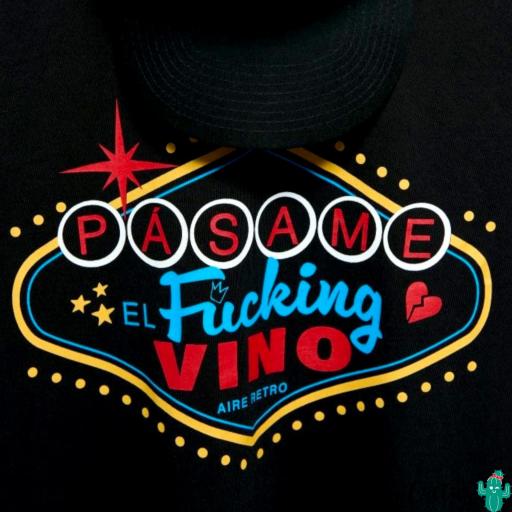 Camiseta Unisex "Fucking Vino" de Aire Retro [4]