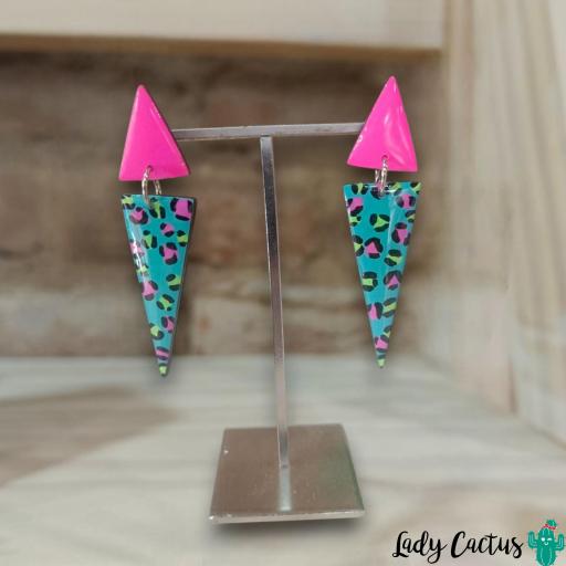 pendientes-triangulares-print-rosa-lady-cactus