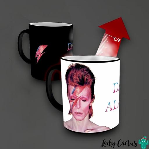 taza-aladdin-sane-david-bowie [1]