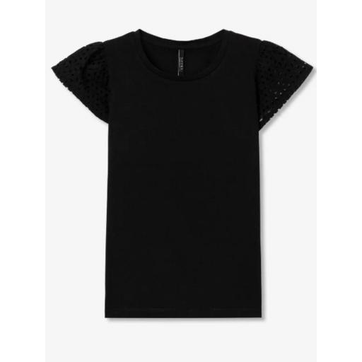 tiffosi-camiseta-negra-manga-bordada-estilo-diario [4]
