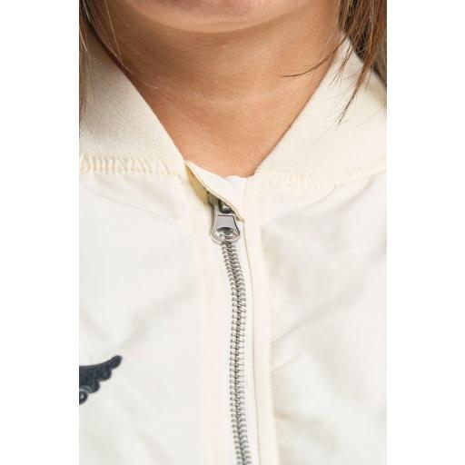 bomber-poder-femenino-look-urbano-anabel-lee [2]