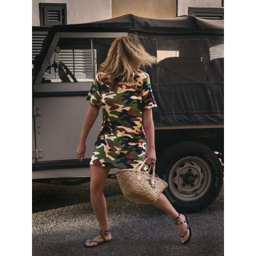 Vestido camuflaje "revolucionaria" de Aire Retro [1]