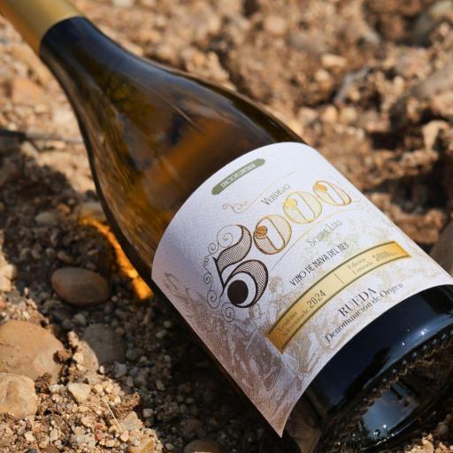 Blanco D.O. Rueda 5000 VERDEJO 100% Verdejo Sobre Lias  [0]