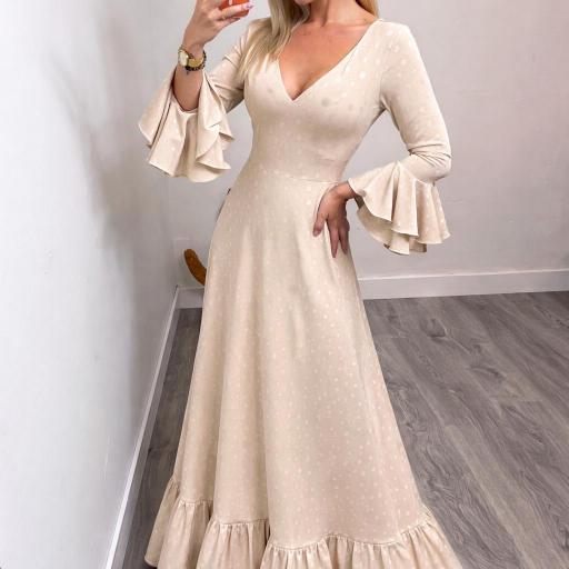 Bata Rociera de Lunares con Escote en V y Tejido Elástico Beige