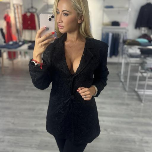 Blazer Encaje negro