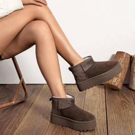 Botines Plataforma de Ante Australiano Marrón