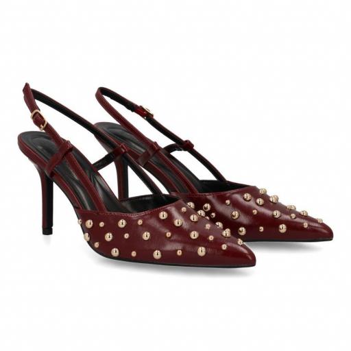 Stiletto mujer de tacón fino con detalles metálicos Burdeos [2]