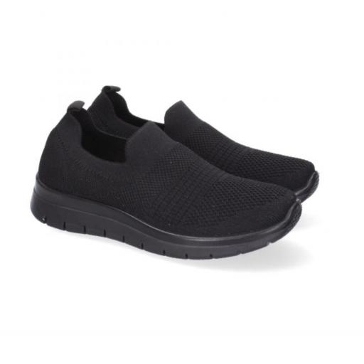 Zapatillas SLIP ON negro