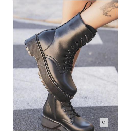 Bota Militar negro [1]