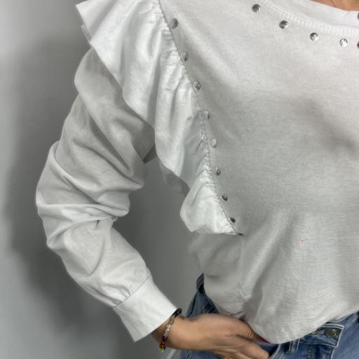Camiseta de Mujer con Volantes y tachuelas Blanco [1]