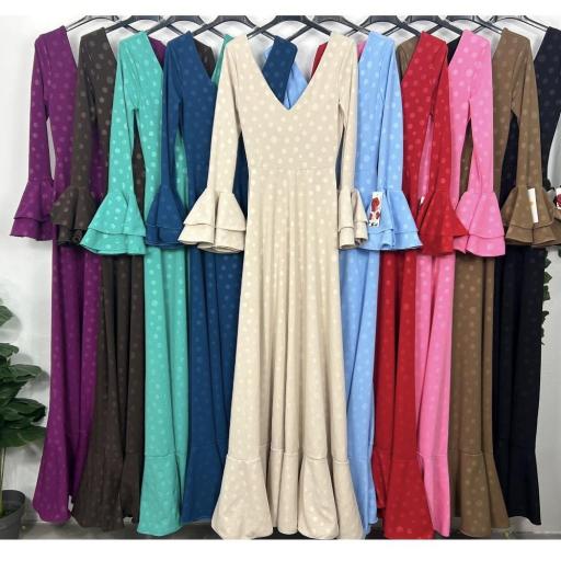 Bata Rociera de Lunares con Escote en V y Tejido Elástico Rosa [1]