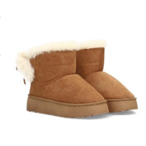 Bota invernal forrada con borreguito y plataforma Camel