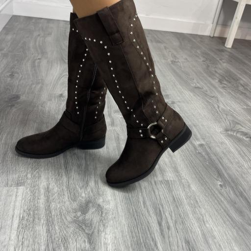 Botas Camperas Mujer Marrón con Tachuelas [2]