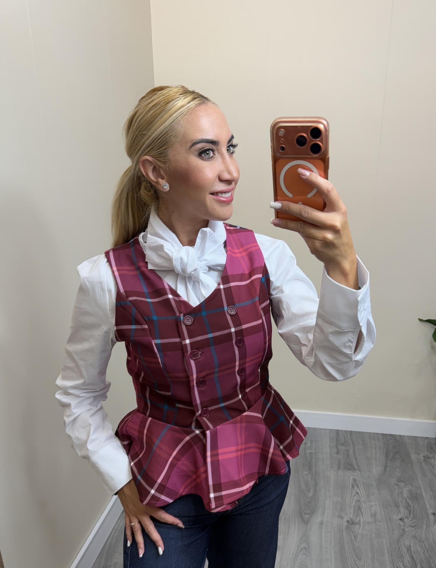 Chaleco de Cuadros Mujer con Volante – Modelo Rocío Burdeos