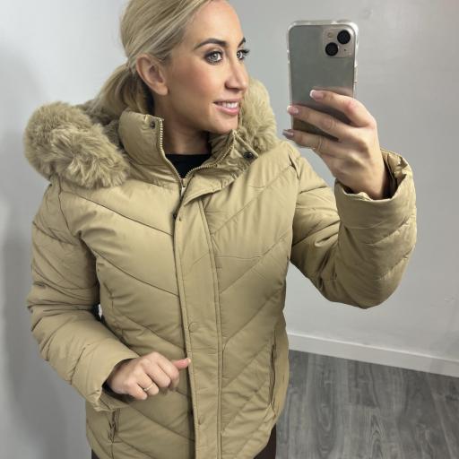 Chaqueta Acolchada Mujer con Forro de Pelo Interior Beige