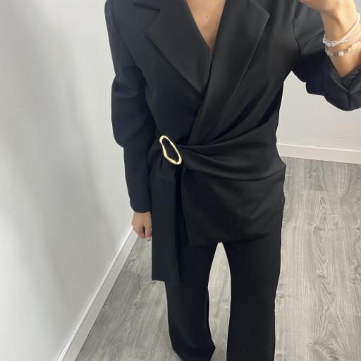 Conjunto  Mujer Chaqueta y Pantalón Sanna negro [2]