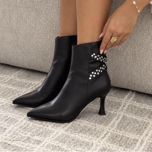 Botines Aroa de Tacón con Tachuelas Mujer Negro [0]