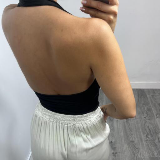 Top Mujer Halter Básico Negro [2]
