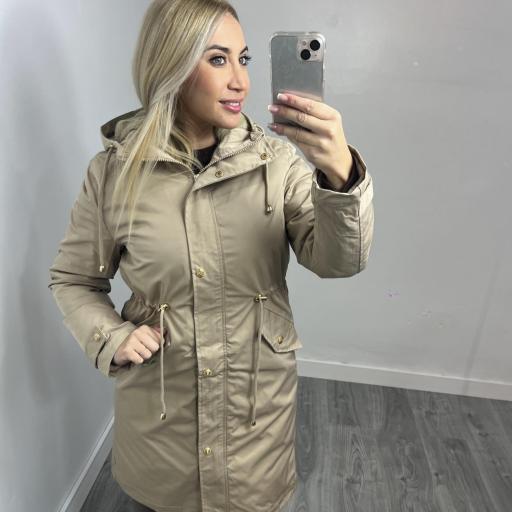 Chaqueta Parka Beige  impermeable mujer con forro de pelo  [0]