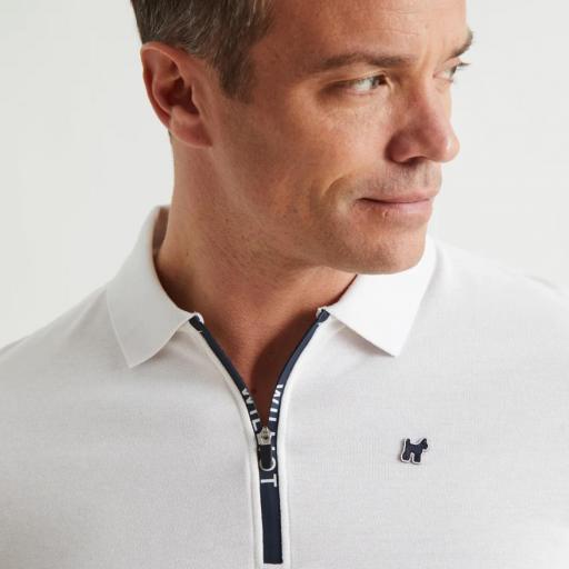 POLO HOMBRE CON CREMALLERA PVC BLANCO [1]