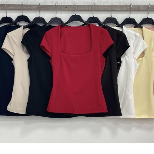 Camiseta Básica Mujer Escote Cuadrado |Malika [1]