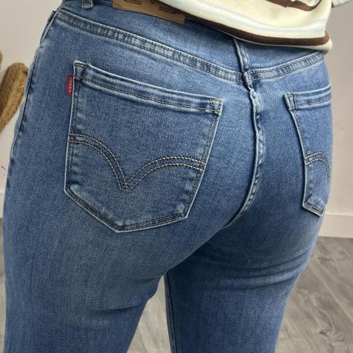 Pantalón vaquero elástico mujer corte regular  [3]