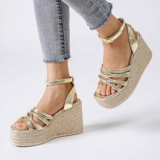 Cuñas Doradas de Ibiza – Sandalias de Plataforma Elegantes y Cómodas [0]