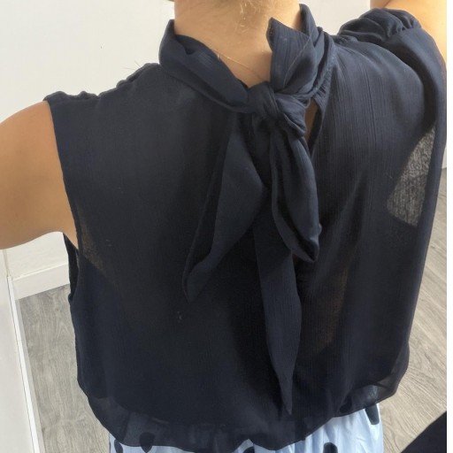 Blusa Laxis  Elegante de Gasa con Lazada |Marino [1]