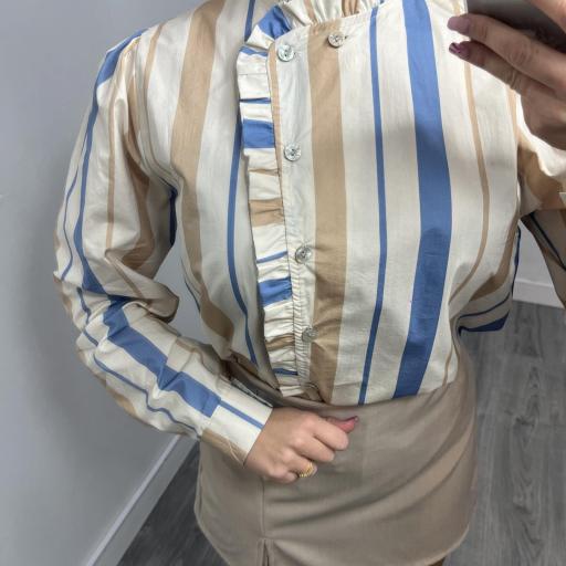 Blusa de Mujer a Rayas Beige y Azul con Volantes [1]