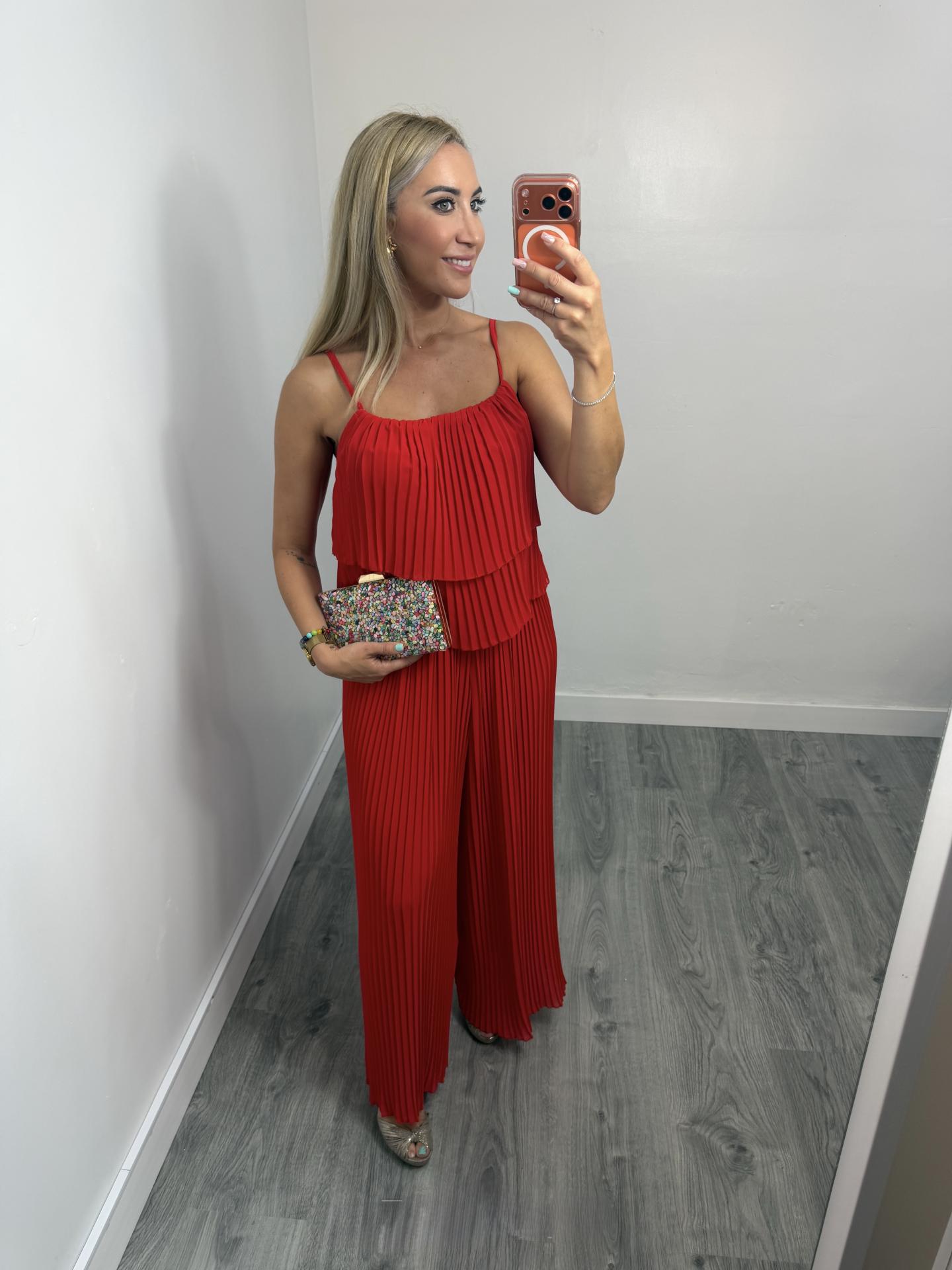 Mono Plisado Mujer Atenea Rojo Elegante Invitada