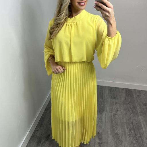 Vestido Midi Plisado Amarillo para Invitadas
