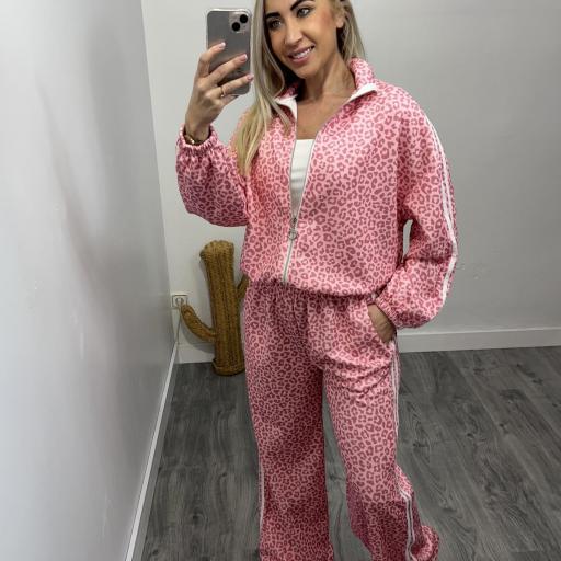 Conjunto mujer animal print Rosa